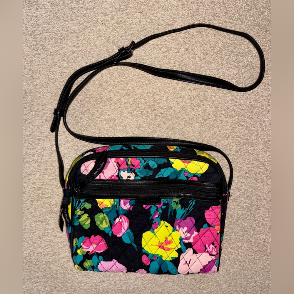 Vera Bradley Hilo Meadow Floral Trip Zip Crossbody Bag 9 x 8 x 2